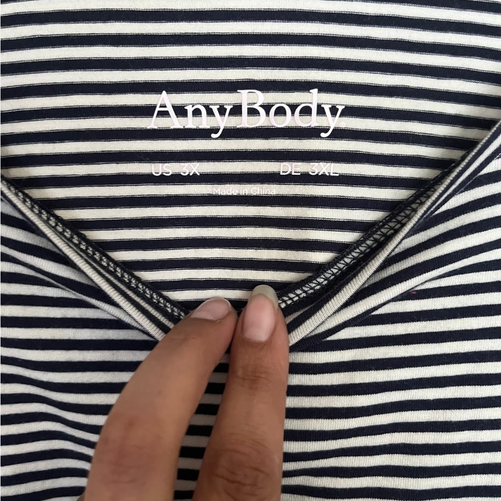 AnyBody ~ Women's Navy and White Striped Cinched Hem Long Sleeve Top Size 3X - Picture 3 of 5
